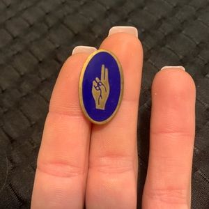 Vintage Girl Scouts pin